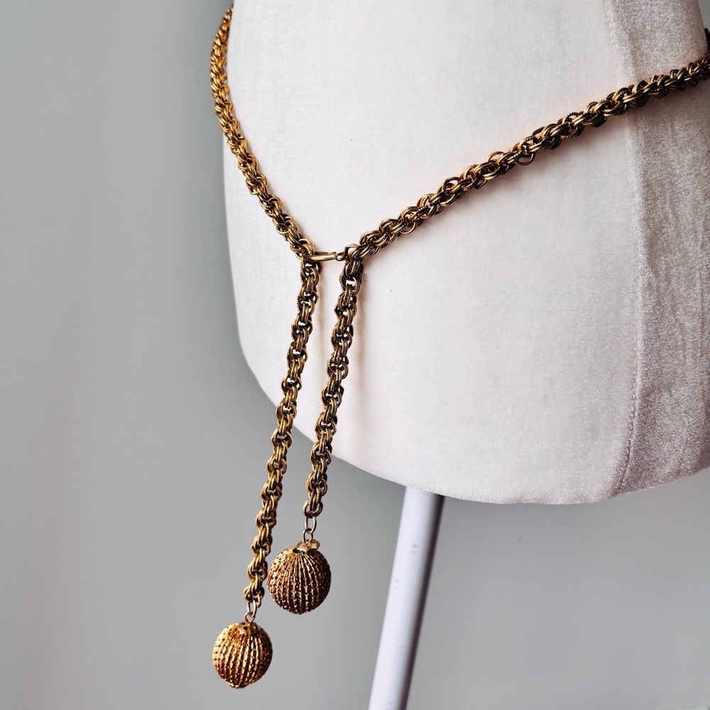 Vintage 90’s Gold Haute Couture Belt Lariat Toned Chain Link Necklace 44”